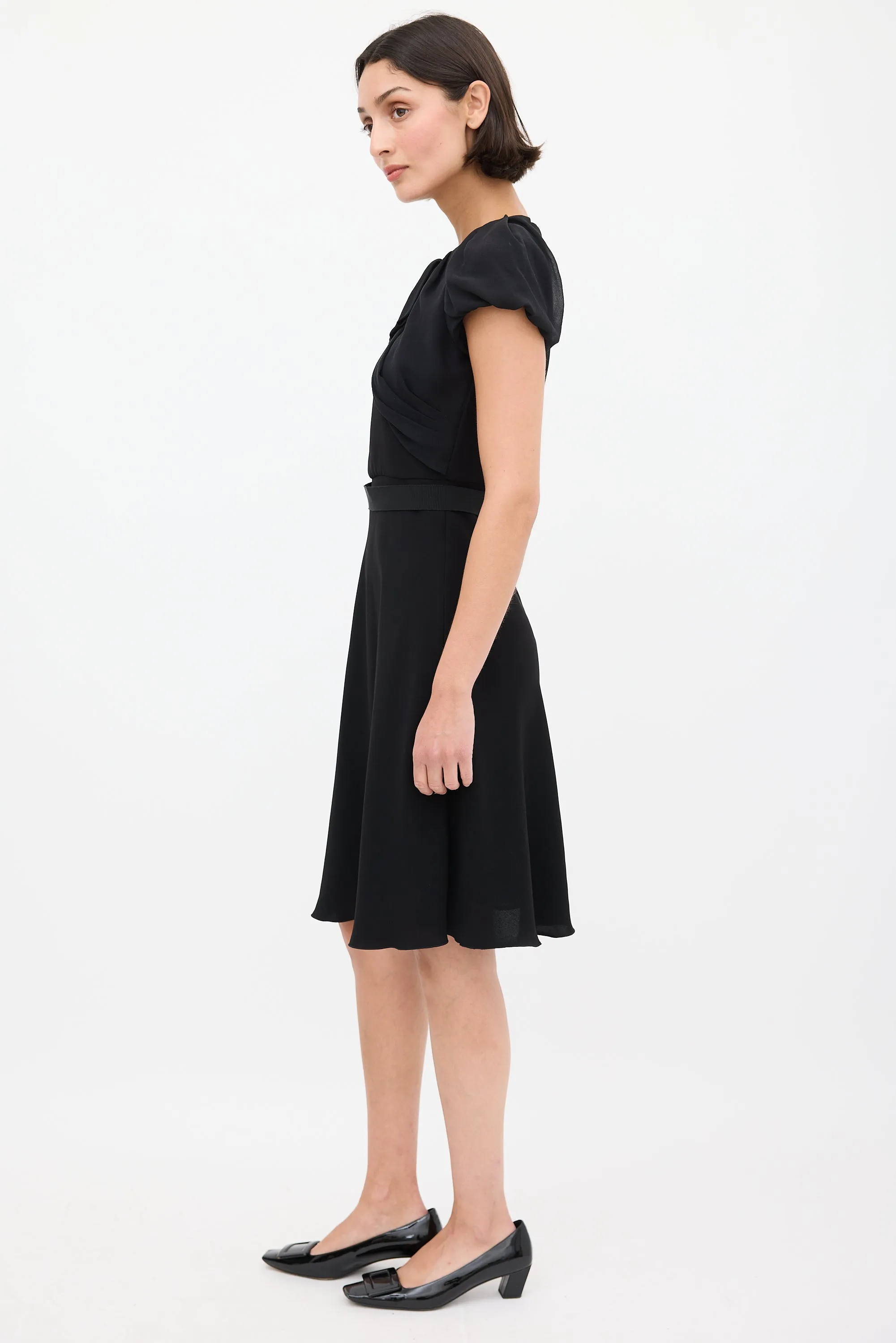 Black Pleated Neck Ribbon Waist Dress