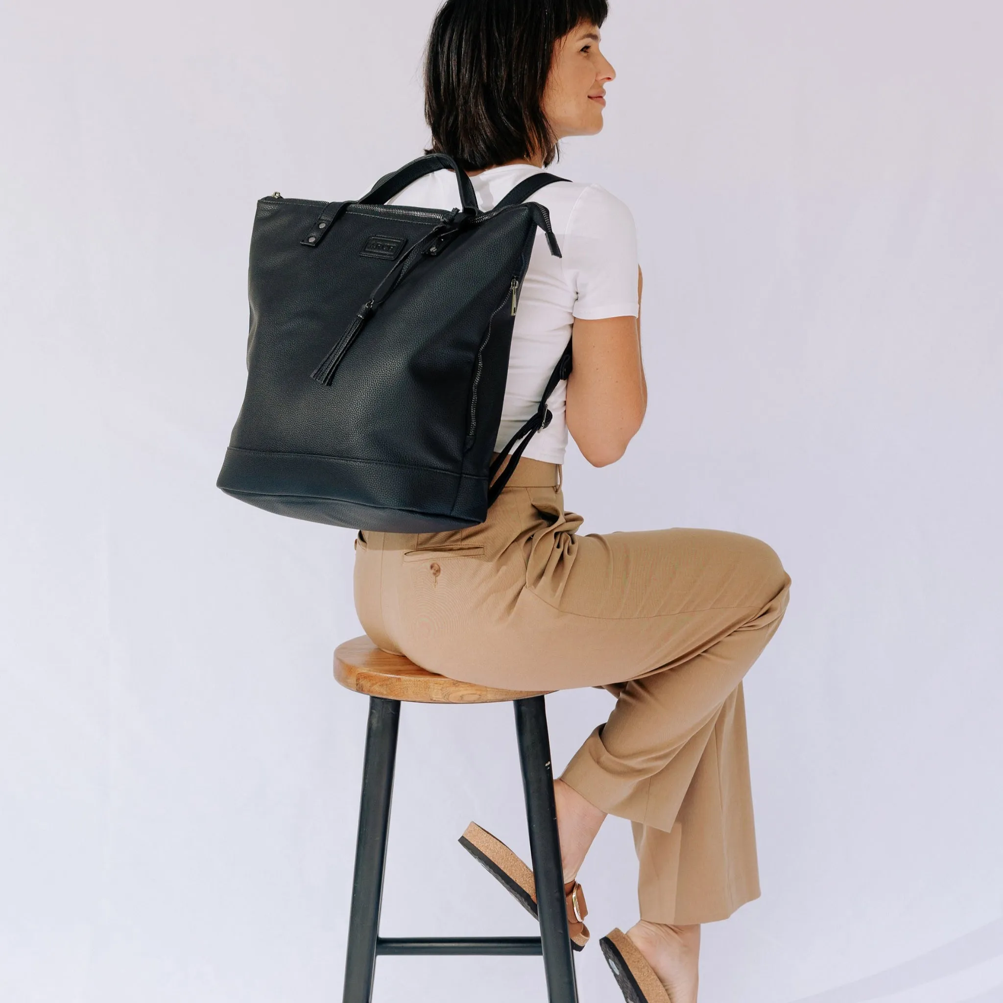The Luxe Arch Bag - Vegan Black