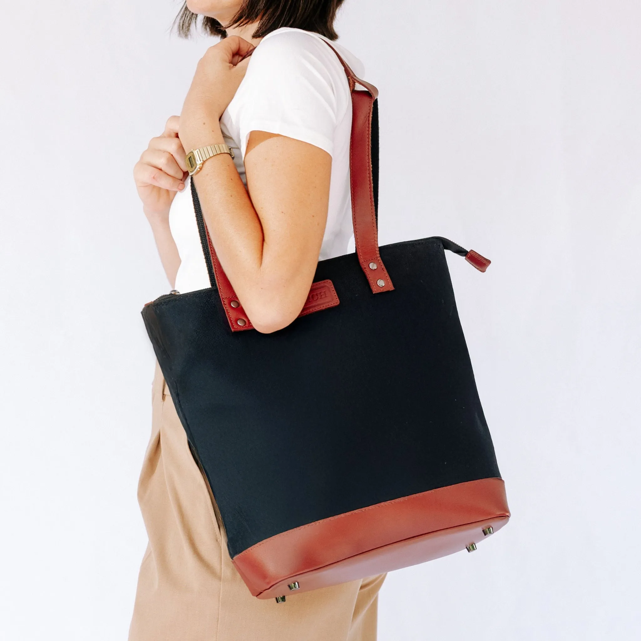 The MINI Luxe Arch Bag - Black / Tan